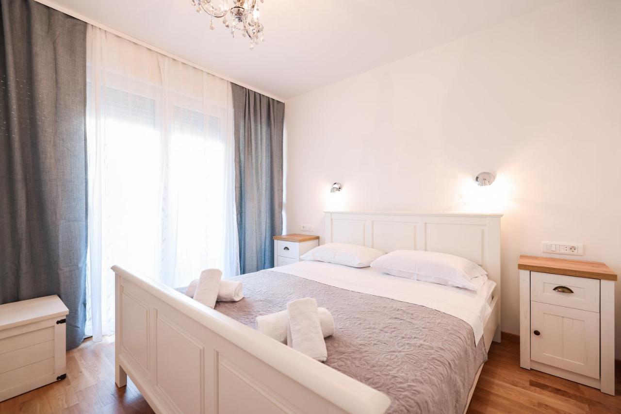 Two Bedroom Apartment With A Balcony Relja ザダル エクステリア 写真