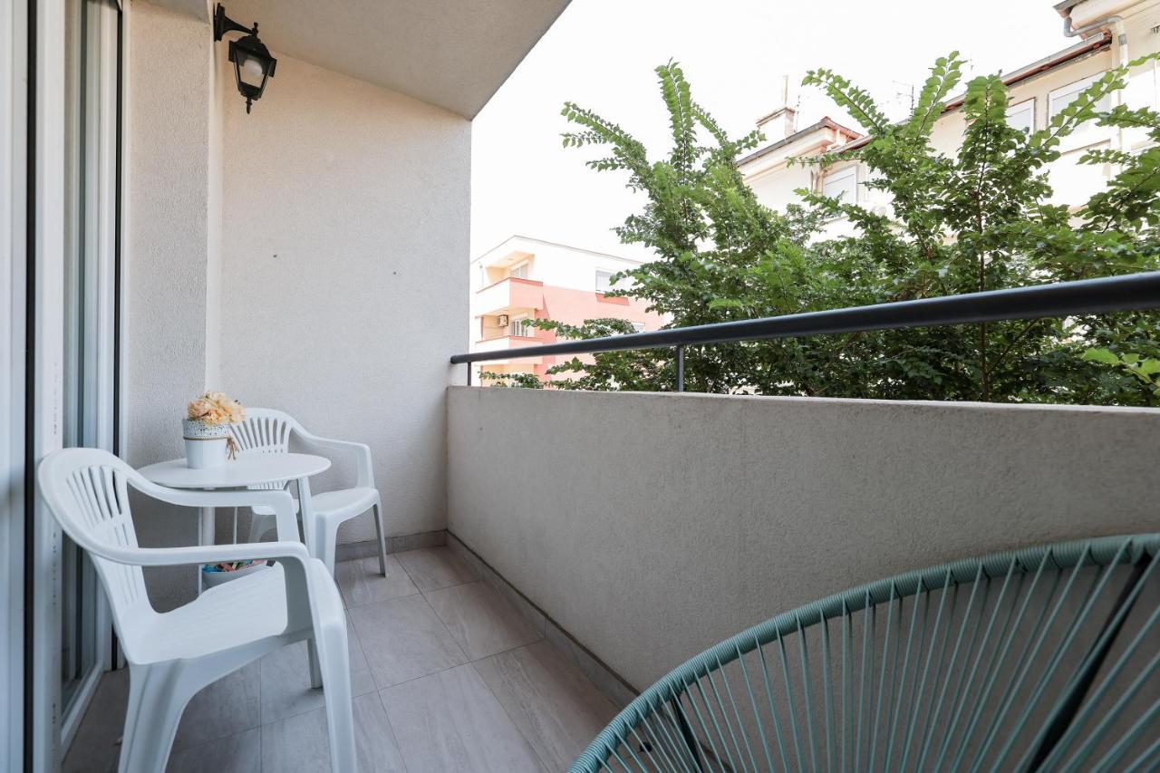 Two Bedroom Apartment With A Balcony Relja ザダル エクステリア 写真